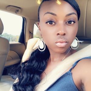 Meet your Posher, Erika